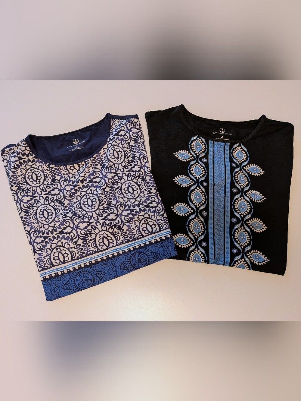 Lot of 2 Lands' End Women's Patterned Tops size Small 6-8
